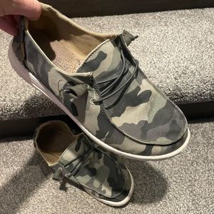 Camo Hey Dude slide on shoes
